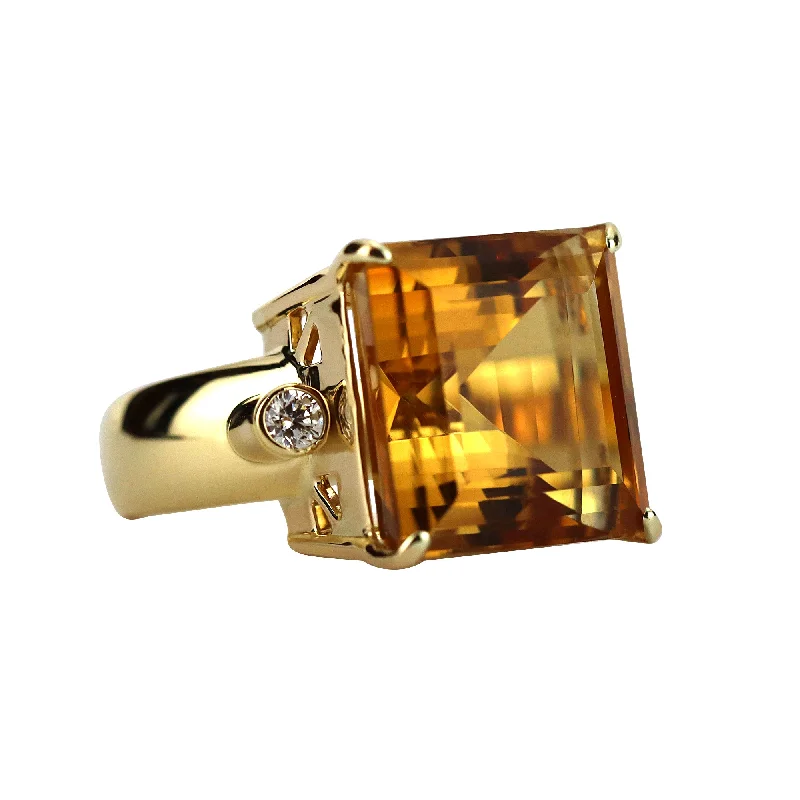 Ladies rings dainty charm -Ring - Citrine and Diamond