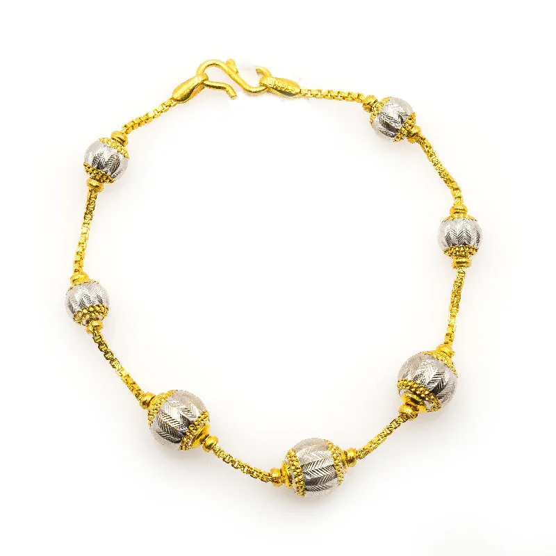 ladies-delicate-silver-bracelets-22K Multi Tone Gold Bracelet W/ Leaf Etched Bead Balls & Box Link Chain