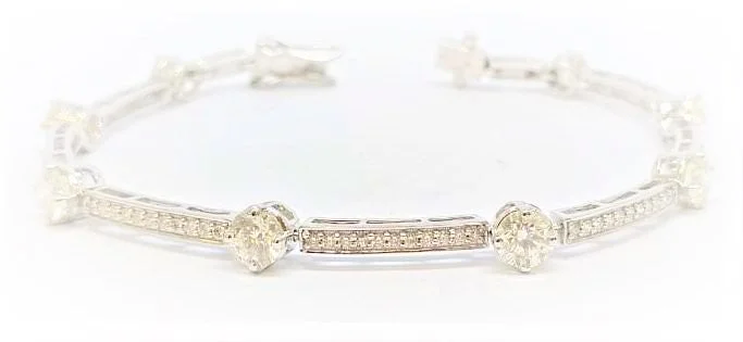 ladies-crystal-twist-bracelets-Diamond Station  Bracelet in 14k White Gold (3.80 ct. tw.)