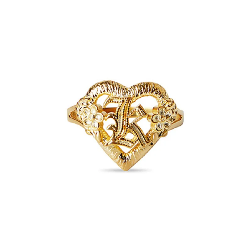 Ladies rings slim charm -THE CUTOUT OLD ENGLISH FLOWER HEART LETTER RING