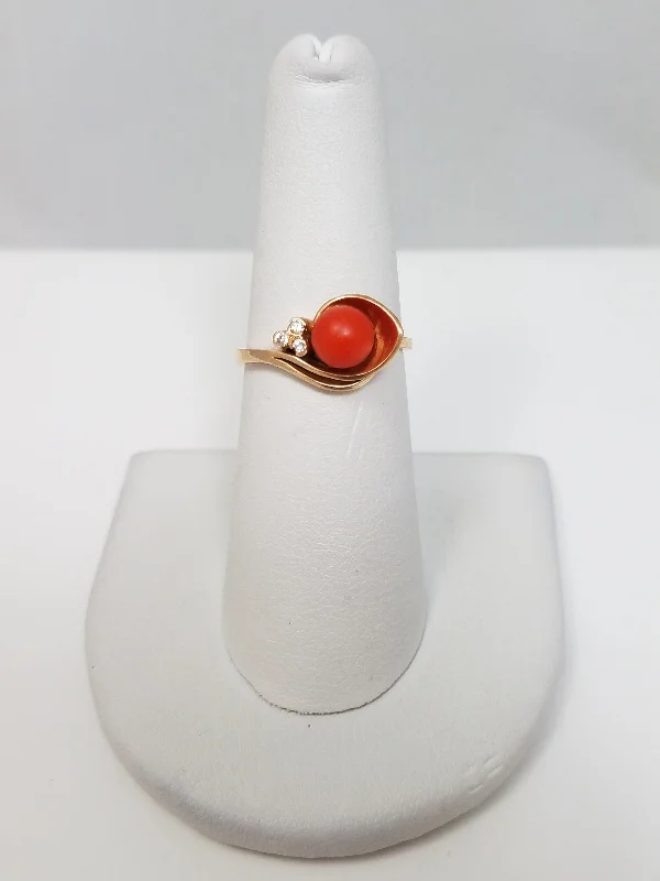 Ladies rings for medics -Vintage 14k Yellow Gold Coral CZ Ring