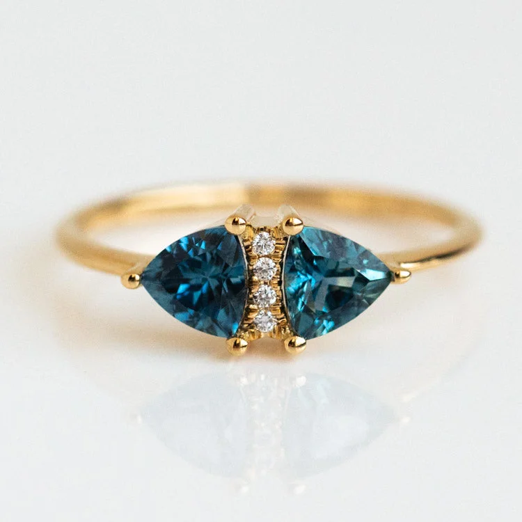 Ladies engagement rings for ocean love -Vintage Style Engagement Ring with Teal Sapphire Trillions