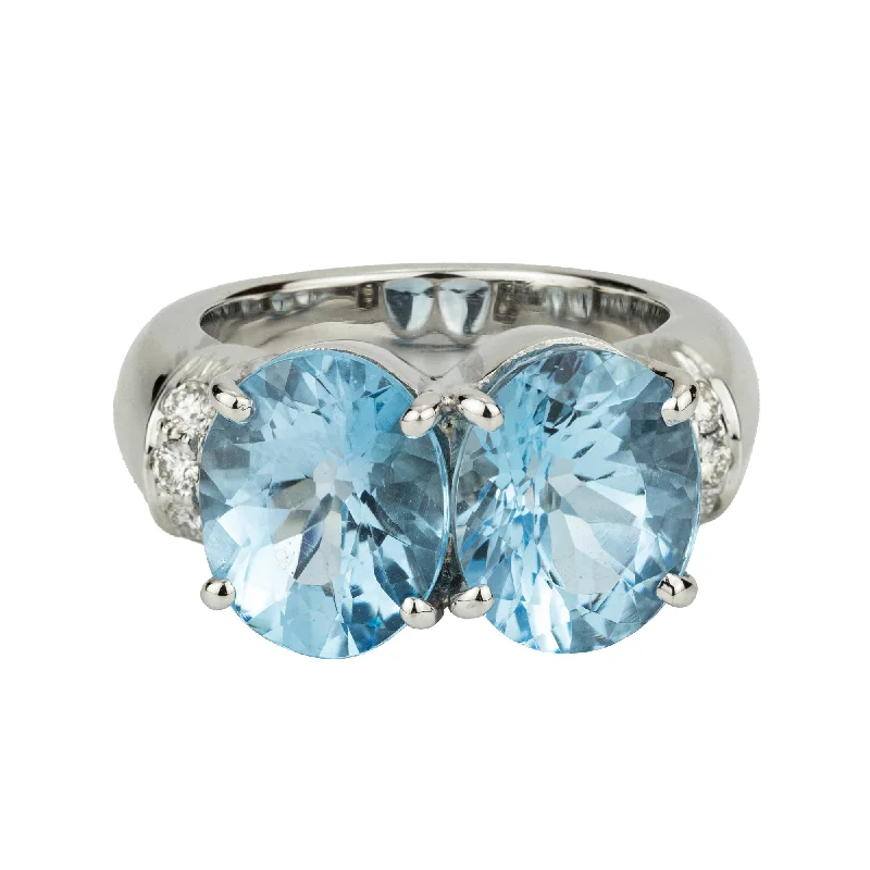 Ladies rings classic elegance -Ring - Blue Topaz And Diamond