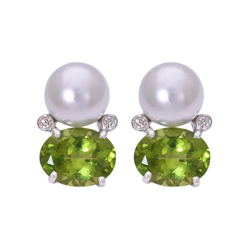 Ladies earrings with twilight quartz -EARRINGS- PERIDOT, S.S. PEARL AND DIAMOND IN STERLING SILVER