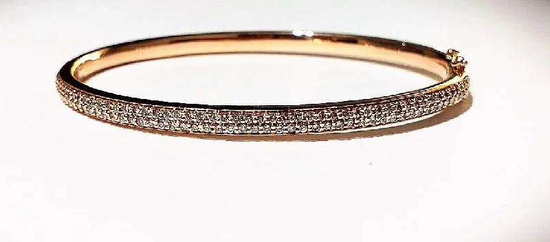 ladies-locket-silver-bracelets-Diamond Rollover Bangle Bracelet in 14k Rose Gold (1.19 ct. tw.)