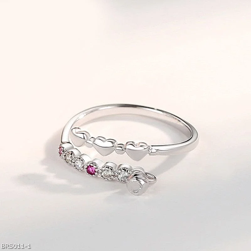 Ladies rings muted elegance -Heart color zircon ring