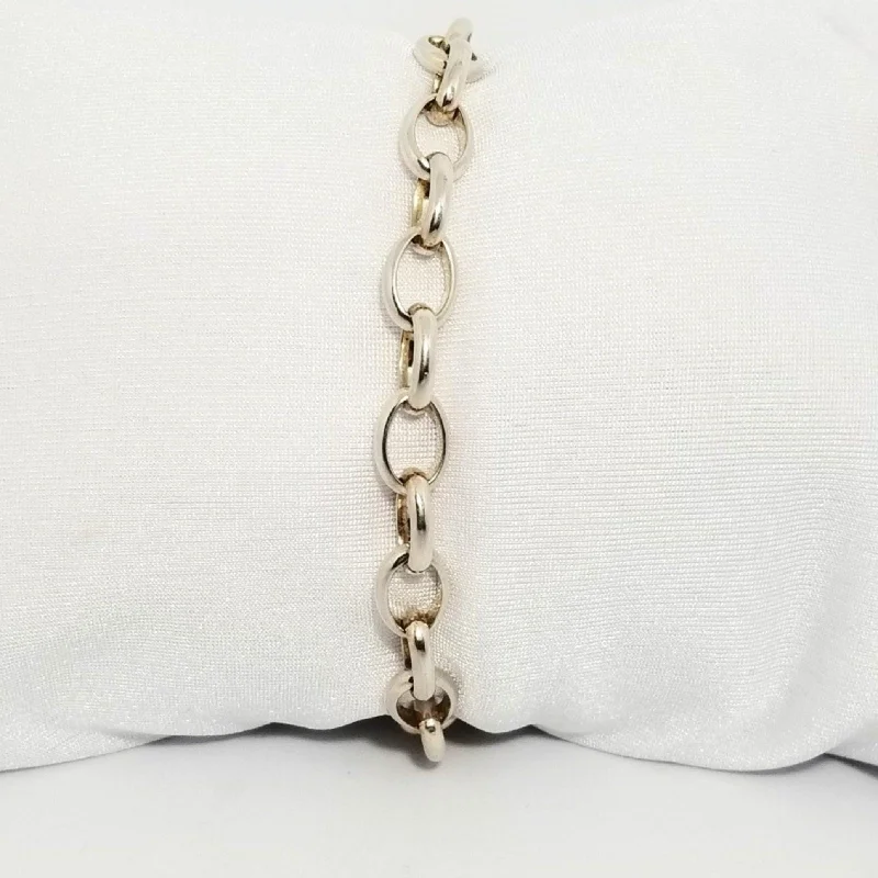 ladies-flower-rope-bracelets-Silver Bracelet with Big Links