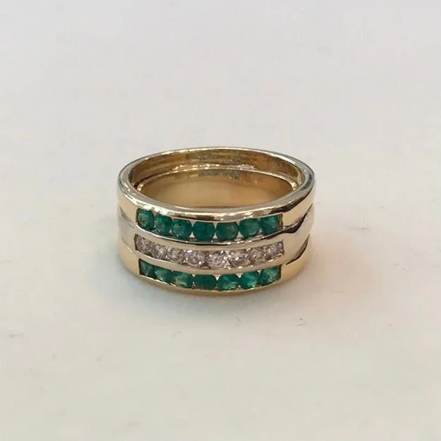 Ladies rings for rhyme vibes -Repair - Ring - Emerald and Diamond