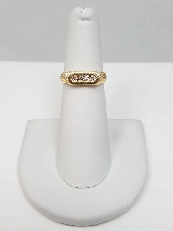 Ladies rings with streak motifs -Dainty 14k Yellow Gold Natural Diamond Ribbed Ring